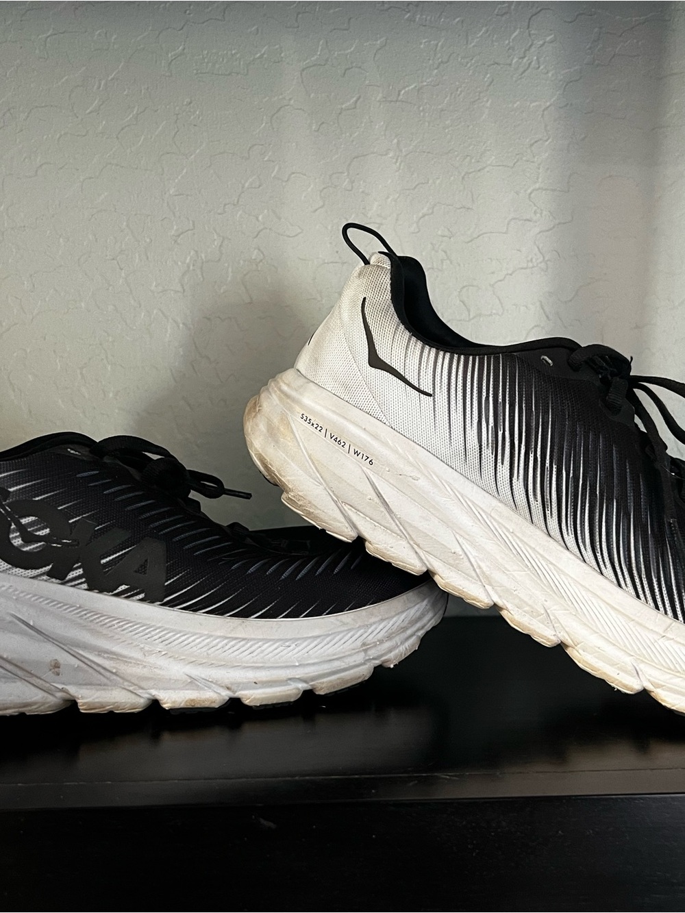 Hoka One One Rincon 3
Women Black and White Running Shoe